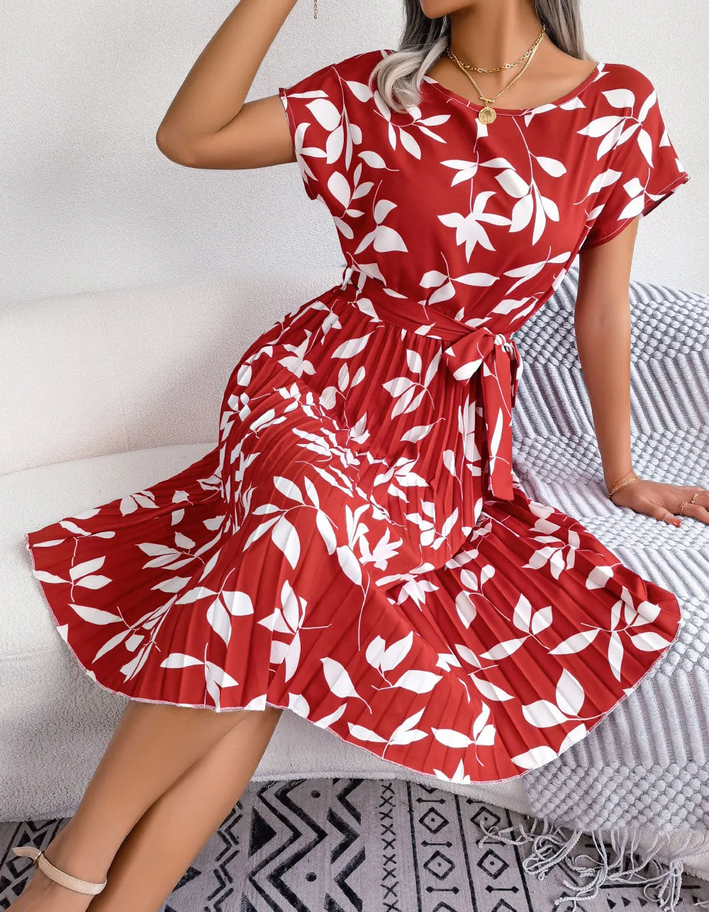Leaf Print Round Neck Short Sleeve Midi A-Line Dresses