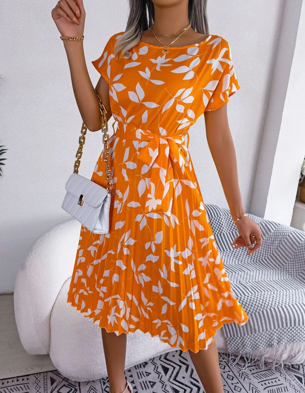 Leaf Print Round Neck Short Sleeve Midi A-Line Dresses